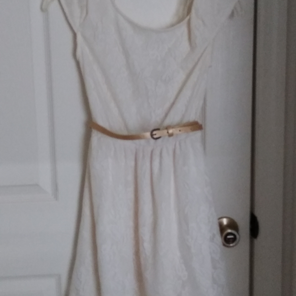 Ivory lace Mudd dress